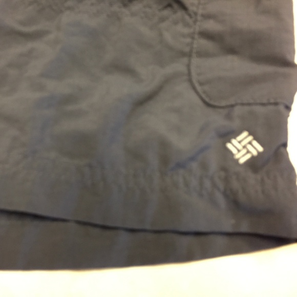 236 EUC Columbia Super Lightweight Belted Shorts 6 - Picture 2 of 6